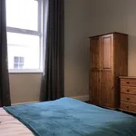 Rent 8 bedroom flat in South West England