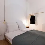 Rent 1 bedroom apartment of 42 m² in berlin