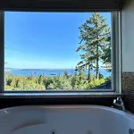 Rent 5 bedroom house of 378 m² in West Vancouver