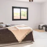 Rent 6 bedroom house of 2850 m² in Marbella