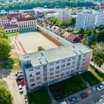 Pronajměte si 3 ložnic/e byt o rozloze 62 m² v Velké Meziříčí