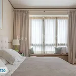 Rent 4 bedroom apartment of 245 m² in Milan