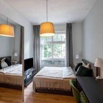 Rent a room of 90 m² in frankfurt