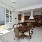 Rent 4 bedroom apartment of 160 m² in Debrecen