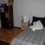 Rent a room in Madrid']