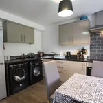 Rent 5 bedroom flat in West Midlands