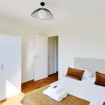 Rent 2 bedroom apartment in paris