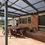 Rent 3 bedroom house in Cranbourne North