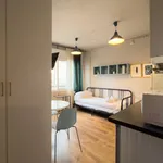 Rent 1 bedroom apartment of 25 m² in Barcelona