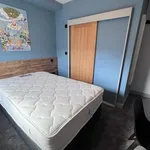 Rent 5 bedroom house in Wales