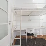 Rent 5 bedroom apartment in Lisbon