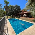 Rent 4 bedroom house of 330 m² in Marbella