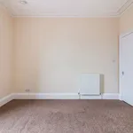 Rent 2 bedroom flat in Scotland