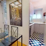 Rent 2 bedroom apartment in Milano