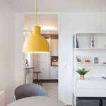 Rent 1 bedroom apartment of 52 m² in berlin