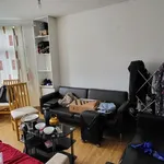 Rent 4 bedroom flat in Wales