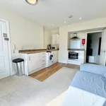 Rent 1 bedroom flat in Newmarket