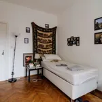 Rent a room of 70 m² in turin