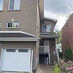 Appartement de 893 m² avec 5 chambre(s) en location à Montreal