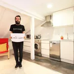 Rent 1 bedroom apartment of 40 m² in madrid