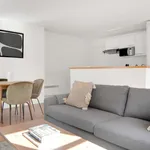 Appartement de 764 m² avec 2 chambre(s) en location à Paris