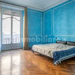 Rent 5 bedroom apartment of 350 m² in Turin