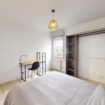 Rent 2 bedroom apartment of 11 m² in Vénissieux