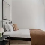 Rent 3 bedroom apartment of 80 m² in barcelona