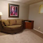 Rent 3 bedroom apartment in Aurora