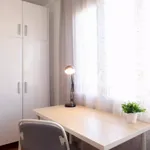 Rent 6 bedroom apartment in Valencia