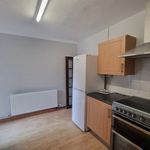 Rent 3 bedroom flat in Wales