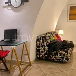 Rent 2 bedroom apartment of 65 m² in Napoli