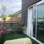 Rent 4 bedroom apartment of 87 m² in Staatsliedenbuurt