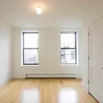 Rent 1 bedroom apartment of 52 m² in Manhattan