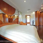 Rent 4 bedroom apartment of 265 m² in Rome