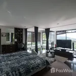 Rent 4 bedroom house of 370 m² in Phuket