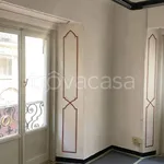 Rent 4 bedroom apartment of 122 m² in Genova