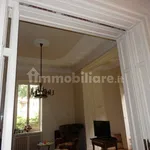 Rent 5 bedroom house of 350 m² in Varese