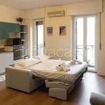 Rent 2 bedroom apartment of 75 m² in Milano