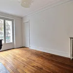 Appartement de 63 m² avec 3 chambre(s) en location à Paris