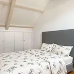 Rent 1 bedroom apartment of 69 m² in lisbon