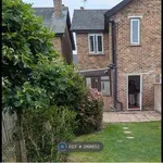 Rent 2 bedroom house in Chichester