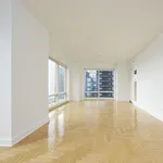 Rent 2 bedroom apartment of 149 m² in New York