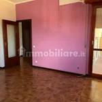 Affitto 3 camera appartamento di 97 m² in Vercelli