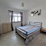 Rent 1 bedroom flat in Ilford