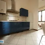 Affitto 4 camera appartamento di 100 m² in Bologna