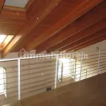 Rent 3 bedroom apartment of 90 m² in Lurate Caccivio