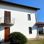 Rent 5 bedroom house of 180 m² in Fenegrò