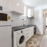 Rent a room of 65 m² in valencia