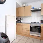 Rent a room of 88 m² in london